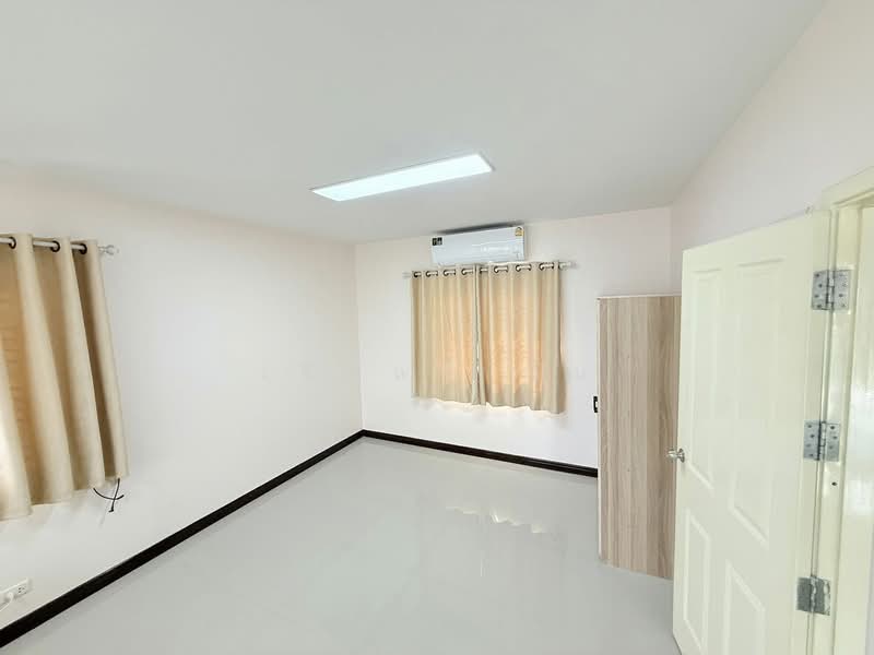 Pruksa Village 29, Pathum Thani, Khlong Sam, Khlong Luang, Pathum Thani, 3 Bedrooms, 180 sqm, Single Detached House For Sale, by เรียลตี้ วัน, 500315673 - DDproperty.com
