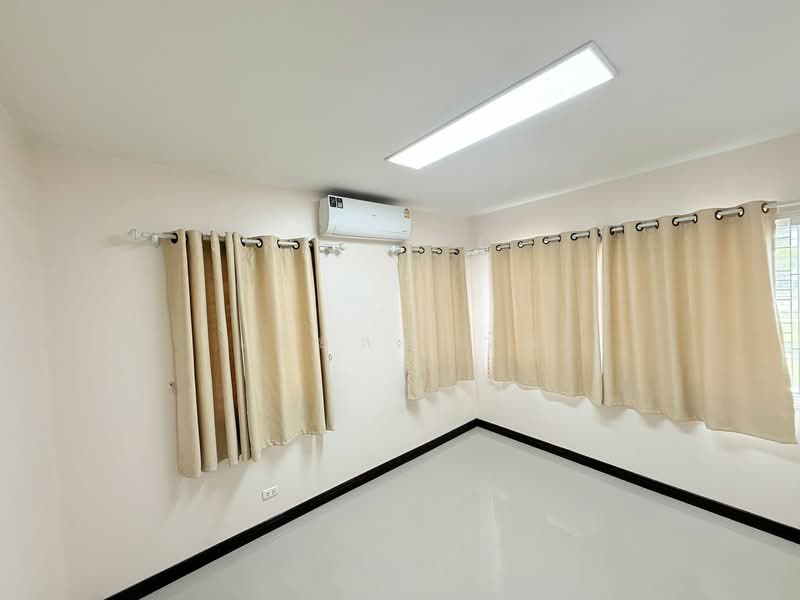 Pruksa Village 29, Pathum Thani, Khlong Sam, Khlong Luang, Pathum Thani, 3 Bedrooms, 180 sqm, Single Detached House For Sale, by เรียลตี้ วัน, 500315673 - DDproperty.com