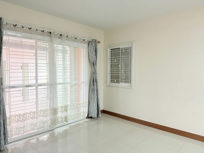 Pruksa Village 29, Pathum Thani, Khlong Sam, Khlong Luang, Pathum Thani, 3 Bedrooms, 180 sqm, Single Detached House For Sale, by เรียลตี้ วัน, 500315673 - DDproperty.com