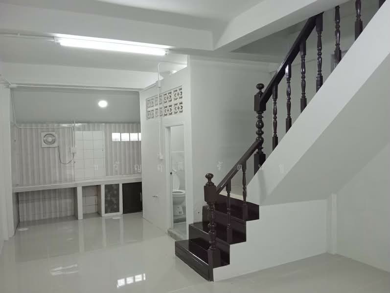 นครสวรรค์ตก, Nakhon Sawan, Nakhonsawan Tok, Muang Nakhon Sawan, Nakhon Sawan, 3 Bedrooms, 155 sqm, Townhouse For Sale, by ขวัญฤดี รัตนชู, 500315674 - DDproperty.com