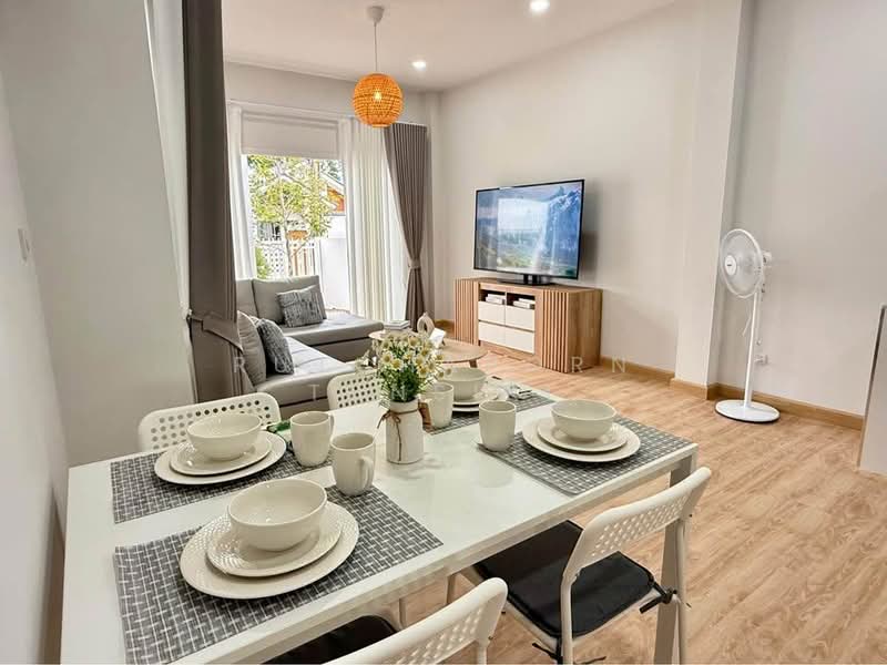 บ้านสวยให้เช่า – ใกล้สนามกอล์ฟเอ็มสปอร์ตคอมเพล็กซ์ เพียง 5 นาที ค่าเช่า 20,000 บาท / เดือน No.13H712, Chiang Mai, San Ton Pao, San Kamphaeng, Chiang Mai, 3 Bedrooms, 110 sqm, Single Detached House For Rent, by Rutchaporn Tunsiri, 500315679 - DDproperty.com