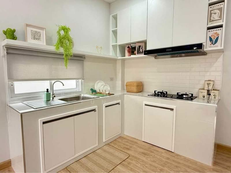 บ้านสวยให้เช่า – ใกล้สนามกอล์ฟเอ็มสปอร์ตคอมเพล็กซ์ เพียง 5 นาที ค่าเช่า 20,000 บาท / เดือน No.13H712, Chiang Mai, San Ton Pao, San Kamphaeng, Chiang Mai, 3 Bedrooms, 110 sqm, Single Detached House For Rent, by Rutchaporn Tunsiri, 500315679 - DDproperty.com
