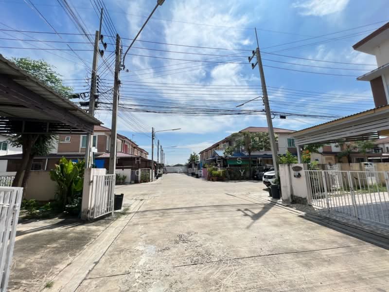 พาร์ควิลเลจ 4, ปทุมธานี, คลองพระอุดม, ลาดหลุมแก้ว, ปทุมธานี, 100 ตร.ม., ทาวน์เฮ้าส์ ขาย, โดย The Best Property บี, 500315698 - DDproperty.com