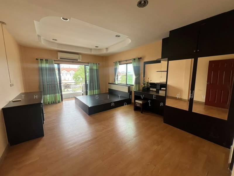 3-Storey Commercial Building (2 Connected Units) – Mae Jo, Chiang Mai, Nong Harn, San Sai, Chiang Mai, 3 Bedrooms, 180 sqm, Townhouse For Rent, by The Positive ที่ดิน บ้าน คอนโด, 500315726 - DDproperty.com