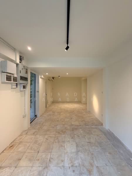 เอกมัย 12, Bangkok, Khlong Tan Nua, Watthana, Bangkok, , 70 sqm, Retail Space For Rent, by Airada Parasarn, 500315746 - DDproperty.com