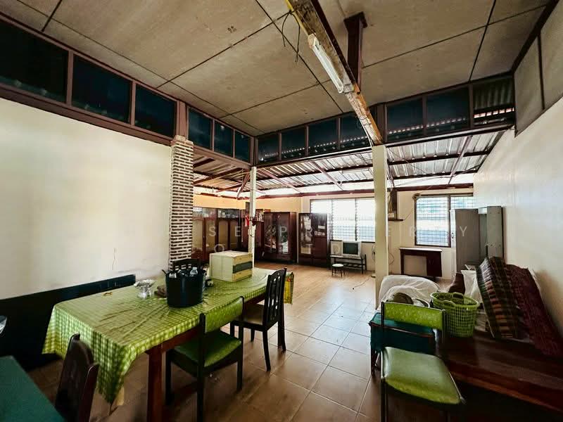 Beautiful land with existing buildings, Sriracha, Khao Taeng On, Chon Buri (Pattaya), Surasak, Si Racha, Chon Buri (Pattaya), , 1,152 sqm, Land For Sale, by A House Property Co.,Ltd., 500315770 - DDproperty.com