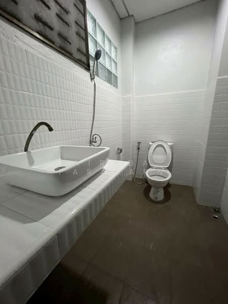 ซ.อ่อนนุช 20, Bangkok, Suan Luang, Bangkok, 2 Bedrooms, 90 sqm, Townhouse For Rent, by Airada Parasarn, 500315777 - DDproperty.com