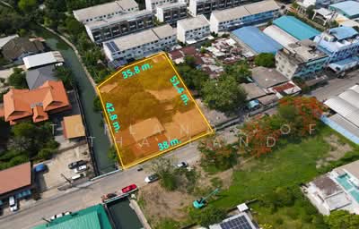 ขาย - ขาย ที่ดิน นวมินทร์ บึงกุ่ม ติดคลอง หน้ากว้างติดถนนใหญ่ (เหมาะสร้างบ้านริมน้ำ) เนื้อที่ 1-0-51 ไร่, กรุงเทพ