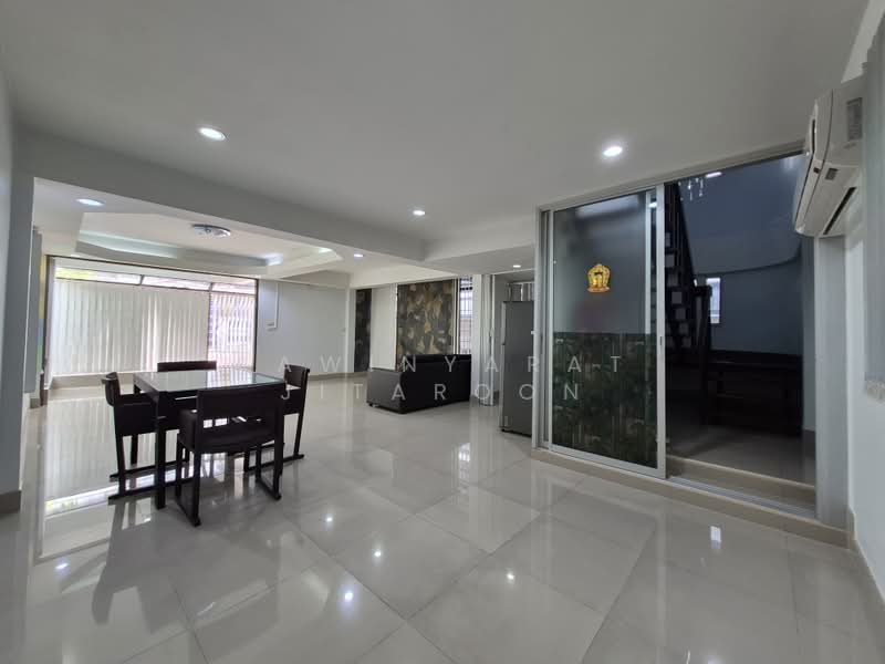 Two-story detached house, Ladprao 64, Bangkok, Wang Thonglang, Wang Thonglang, Bangkok, 3 Bedrooms, 200 sqm, Single Detached House For Rent, by Kawinyarat Jitaroon, 500315817 - DDproperty.com
