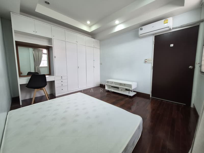 บ้านเดี่ยว 2 ชั้น ลาดพร้าว 64, กรุงเทพ, วังทองหลาง, วังทองหลาง, กรุงเทพ, 200 ตร.ม., บ้านเดี่ยว ให้เช่า, โดย Kawinyarat Jitaroon, 500315817 - DDproperty.com