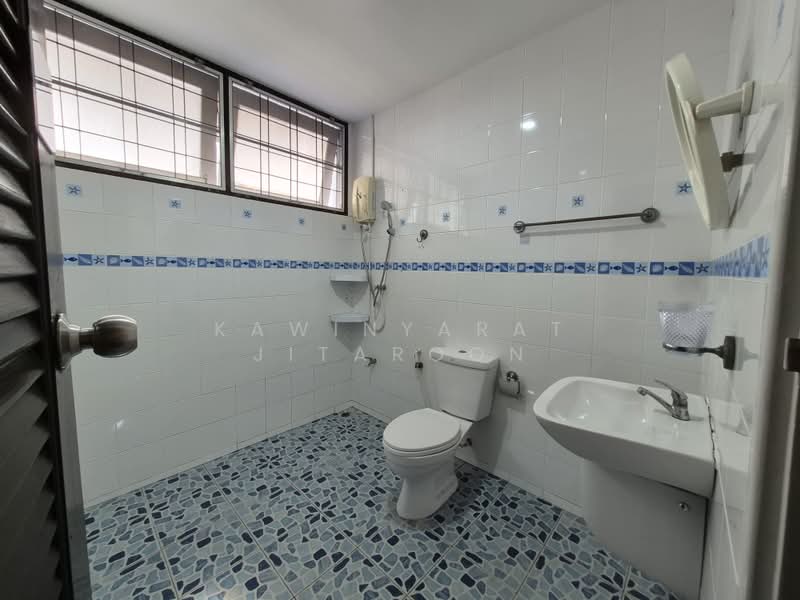 บ้านเดี่ยว 2 ชั้น ลาดพร้าว 64, กรุงเทพ, วังทองหลาง, วังทองหลาง, กรุงเทพ, 200 ตร.ม., บ้านเดี่ยว ให้เช่า, โดย Kawinyarat Jitaroon, 500315817 - DDproperty.com