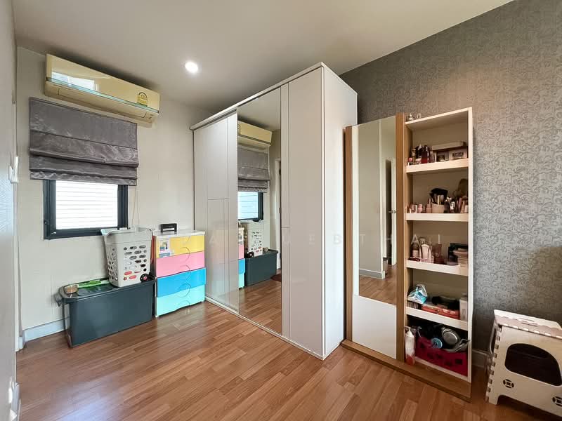The Metro Pattanakarn-Srinakarin, Bangkok, Soi On Nut 80 Yak 5, Prawet, Bangkok, 3 Bedrooms, 148 sqm, Townhouse For Sale, by Ladda Suebthai, 500315819 - DDproperty.com