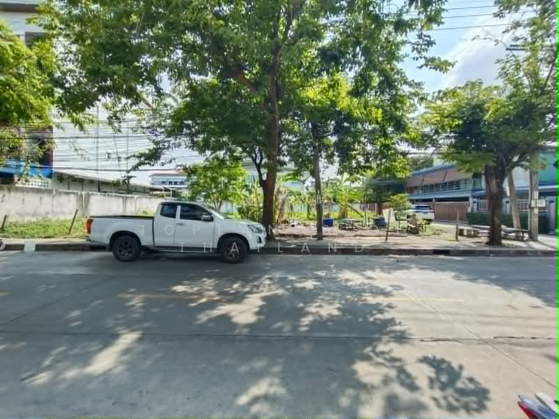 ขาย ที่ดิน ลาดพร้าว ใกล้มหาวิทยาลัย (เหมาะสร้าง บ้าน สำนักงาน Apartment และ Condominium) 152 ตารางวา, Bangkok, ลาดพร้าว, Khlong Chan, Bang Kapi, Bangkok, , 608 sqm, Land For Sale, by TopLands of Thailand, 500315829 - DDproperty.com