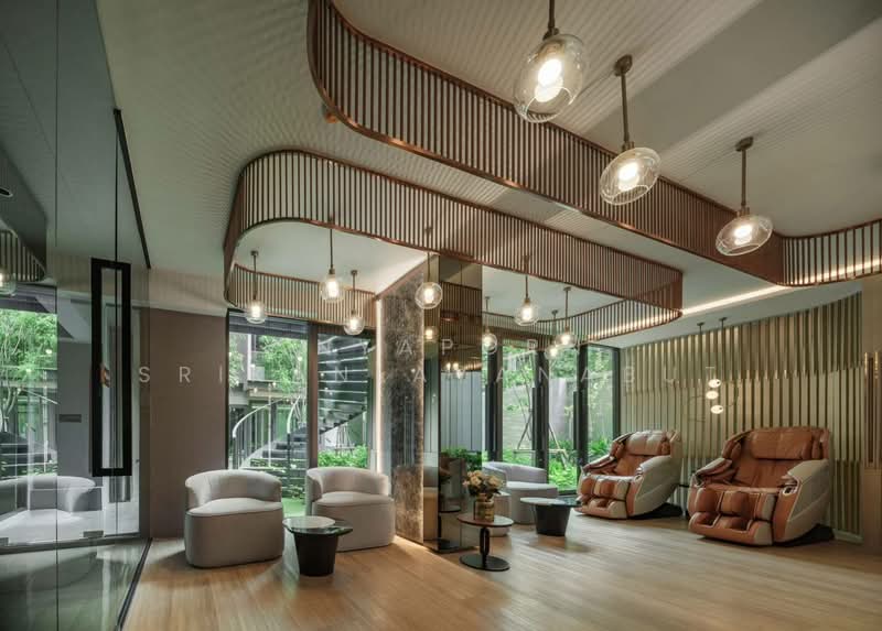 Lloyd Soonvijai-Thonglor, Bangkok, Soi Phetchaburi 47, Phetchaburi Road, Bang Kapi, Huai Khwang, Bangkok, 1 Bedroom, 27 sqm, Condo For Rent, by Anyaporn Srikanlayanabut, 500315850 - DDproperty.com
