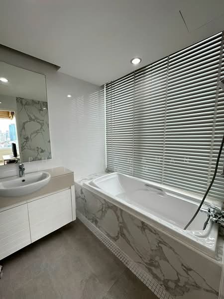 Siri Residence, Bangkok, 21 Soi Sukhumvit 24, Khong Tan, Khlong Toei, Bangkok, 2 Bedrooms, 105 sqm, Condo For Rent, by Phatcharanan Kittiananchat, 500315855 - DDproperty.com