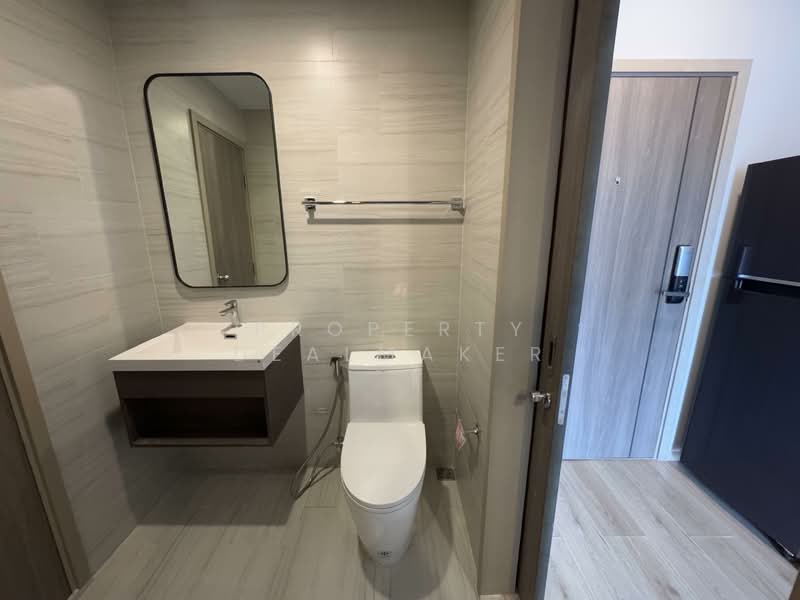 Metris Ladprao, Bangkok, Lat Phrao Road, Jom Phon, Chatuchak, Bangkok, 1 Bedroom, 31 sqm, Condo For Rent, by Property Dealmaker, 500315859 - DDproperty.com