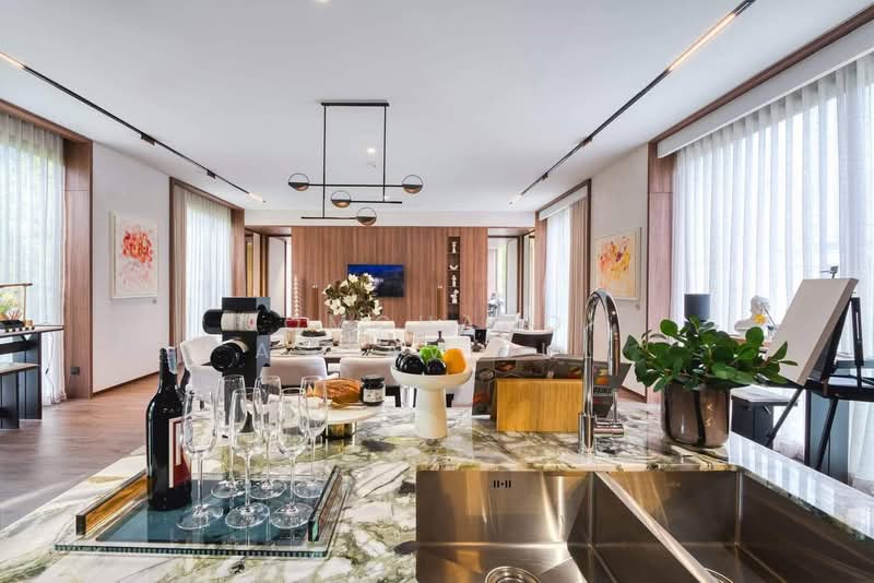 ROMM Convent, Bangkok, 42 Convent Road, Silom, Bang Rak, Bangkok, 2 Bedrooms, 129 sqm, Condo For Sale, by Jomchanok Aswavibul, 500315872 - DDproperty.com