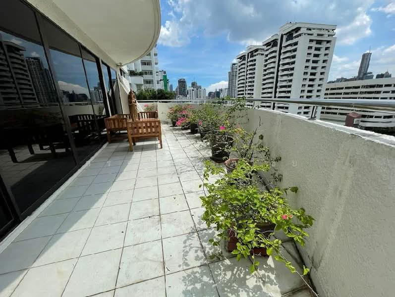 Supalai Place Sukhumvit 39, Bangkok, 175-179 Soi Sukhumvit 39 Sukhumvit Road, Khlong Tan Nua, Watthana, Bangkok, 2 Bedrooms, 142 sqm, Condo For Rent, by สรภพ ยอดไชย (สีฝุ่น), 500315883 - DDproperty.com