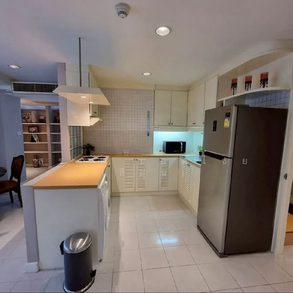 Supalai Place Sukhumvit 39, Bangkok, 175-179 Soi Sukhumvit 39 Sukhumvit Road, Khlong Tan Nua, Watthana, Bangkok, 2 Bedrooms, 142 sqm, Condo For Rent, by สรภพ ยอดไชย (สีฝุ่น), 500315883 - DDproperty.com