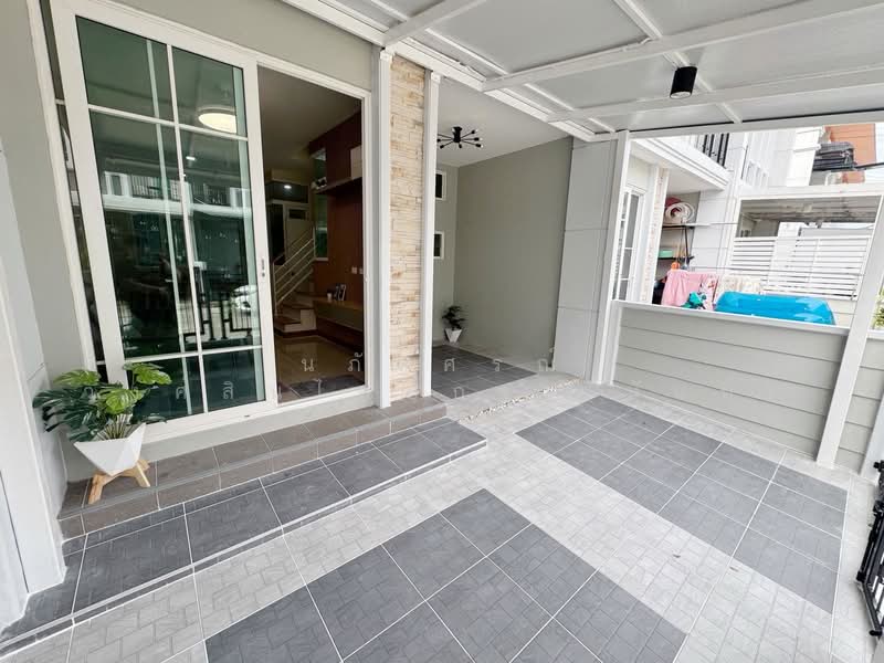 บ้านโกลเด้นทาวน์ พหลโยธิน-สะพานใหม่ คลองถนน สายไหม, กรุงเทพ, คลองถนน, สายไหม, กรุงเทพ, 80 ตร.ม., ทาวน์เฮ้าส์ ขาย, โดย นภัสศรณ์ วงศ์สินไทยกร (นันท์), 500315892 - DDproperty.com
