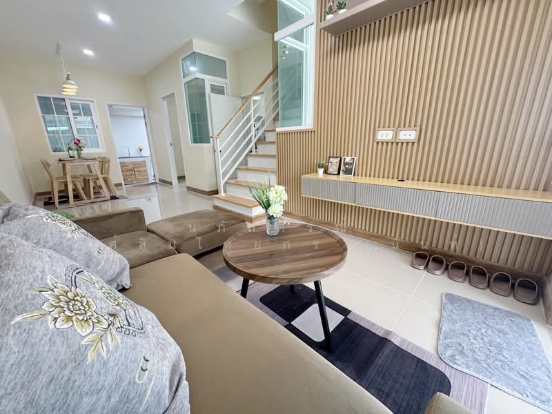 บ้านโกลเด้นทาวน์ พหลโยธิน-สะพานใหม่ คลองถนน สายไหม, กรุงเทพ, คลองถนน, สายไหม, กรุงเทพ, 80 ตร.ม., ทาวน์เฮ้าส์ ขาย, โดย นภัสศรณ์ วงศ์สินไทยกร (นันท์), 500315892 - DDproperty.com