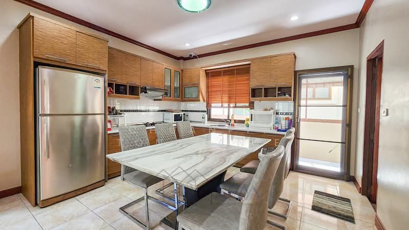 Natural Hill 1 Hauhin Soi 6, Prachuap Khiri Khan, Hua Hin, Prachuap Khiri Khan, 4 Bedrooms, 206 sqm, Villa For Sale, by Chuanpit Tongmanee, 500315900 - DDproperty.com