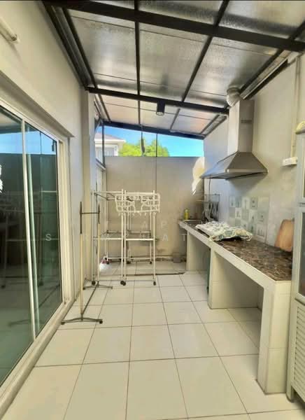 The Connect Wongwaen-Rama9, Bangkok, Motorway 7 Frontage Road, Saphan Sung, Bangkok, 3 Bedrooms, 105 sqm, Townhouse For Sale, by Pithapong Sermchatcharoenkan, 500315903 - DDproperty.com