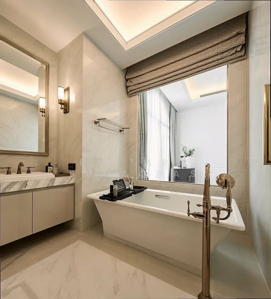 Magazine-Style Luxury House in Ekkamai 22 Only 8 Units, Bangkok, Khlong Tan Nua, Watthana, Bangkok, 4 Bedrooms, 500 sqm, Single Detached House For Sale, by Pattara Sumaopas, 500315931 - DDproperty.com