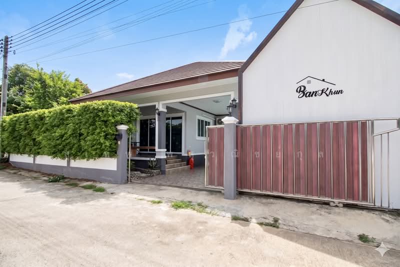 Pool Villa House for Sale, 72 sq.wah, fully furnished and move-in ready, in Phlu Ta Luang, Sattahip, Chon Buri (Pattaya), Phlu Ta Loung, Sattahip, Chon Buri (Pattaya), 3 Bedrooms, 120 sqm, Single Detached House For Sale, by สุเทพ พสุวณิชย์กุล, 500315948 - DDproperty.com