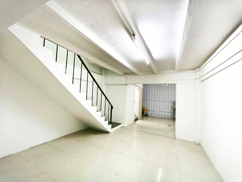 ธนินธร, Bangkok, วิภาวดี, Sanam Bin, Don Mueang, Bangkok, , 328 sqm, Shophouse For Rent, by เอนก, 500316016 - DDproperty.com
