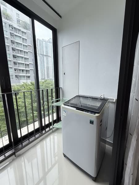 IDEO Ratchada-Huaikwang, Bangkok, 62 Pracharajbumpen Road, Huai Khwang, Bangkok, 1 Bedroom, 35 sqm, Condo For Rent, by Kanchana Praneewong, 500316020 - DDproperty.com