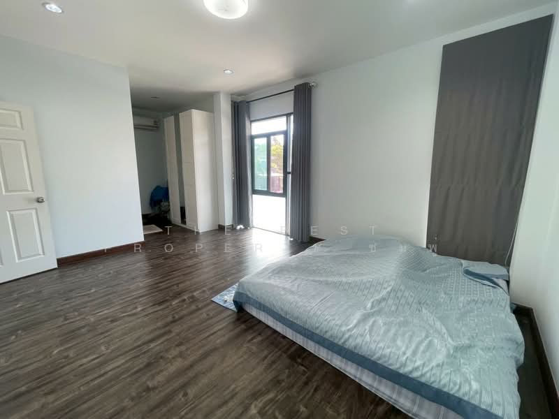 Nara Ville, Chon Buri (Pattaya), Mittraphap Road, Napa Subdistrict, Mueang Chonburi District, Chonburi Province, Napa, Mueang Chonburi, Chonburi, Na Pa, Muang Chon Buri, Chon Buri (Pattaya), 3 Bedrooms, 120 sqm, Townhouse For Sale, by The Best Property ชมพู่, 500316021 - DDproperty.com