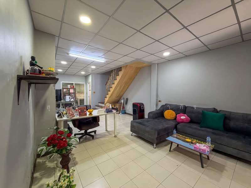 Poonsinh Thani 3, Bangkok, Rat Phatthana Road, Khlong Song Ton Nun, Lat Krabang, Bangkok, 2 Bedrooms, 68 sqm, Townhouse For Sale, by สุรพัฒน์ ภูธนากิจ, 500316062 - DDproperty.com