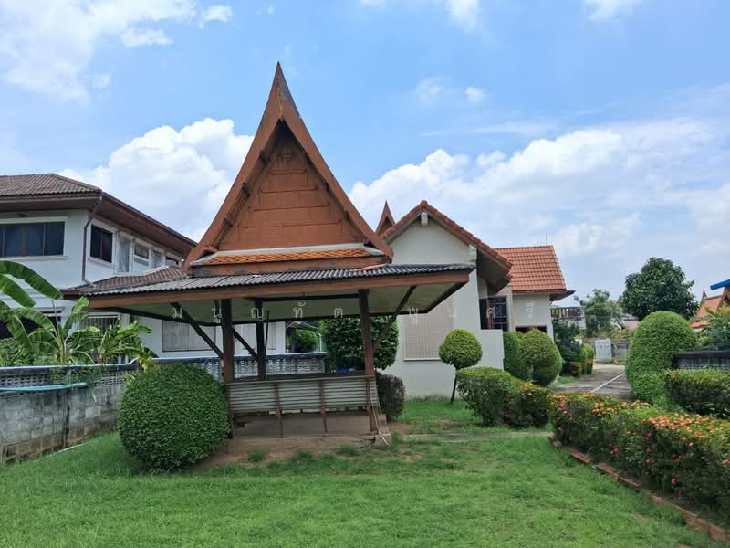 Two detached houses for sale in the heart of Saraburi city, Pak Phriew Subdistrict,Saraburi, Saraburi, ซอย พิชัยรณรงค์สงคราม 17 และ 19, Pak Prieo, Muang Saraburi, Saraburi, 4 Bedrooms, 300 sqm, Single Detached House For Sale, by Manultat Poonsri, 500316072 - DDproperty.com