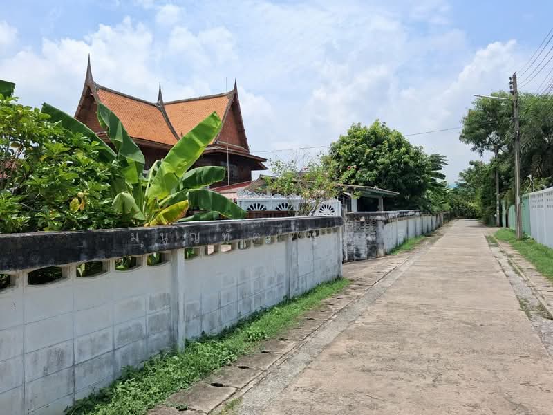 Two detached houses for sale in the heart of Saraburi city, Pak Phriew Subdistrict,Saraburi, Saraburi, ซอย พิชัยรณรงค์สงคราม 17 และ 19, Pak Prieo, Muang Saraburi, Saraburi, 4 Bedrooms, 300 sqm, Single Detached House For Sale, by Manultat Poonsri, 500316072 - DDproperty.com