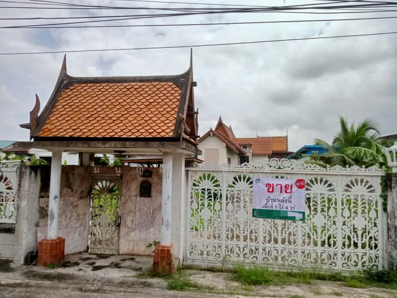 Two detached houses for sale in the heart of Saraburi city, Pak Phriew Subdistrict,Saraburi, Saraburi, ซอย พิชัยรณรงค์สงคราม 17 และ 19, Pak Prieo, Muang Saraburi, Saraburi, 4 Bedrooms, 300 sqm, Single Detached House For Sale, by Manultat Poonsri, 500316072 - DDproperty.com