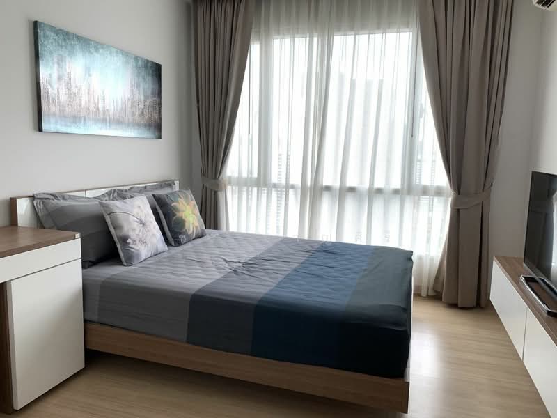 Thru Thonglor, Bangkok, Petchaburi Road, Bang Kapi, Huai Khwang, Bangkok, 1 Bedroom, 39 sqm, Condo For Rent, by พชร ชาญศิริ, 500316075 - DDproperty.com