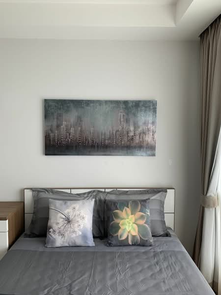 Thru Thonglor, Bangkok, Petchaburi Road, Bang Kapi, Huai Khwang, Bangkok, 1 Bedroom, 39 sqm, Condo For Rent, by พชร ชาญศิริ, 500316075 - DDproperty.com