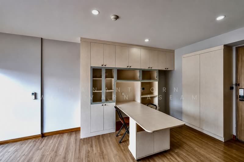 Fynn Aree, Bangkok, Soi Phaholyothin 7, Phaholyothin Road, Samsen Nai, Phaya Thai, Bangkok, 2 Bedrooms, 47 sqm, Condo For Sale, by Thananthorn Wongvarnkaseam, 500316091 - DDproperty.com