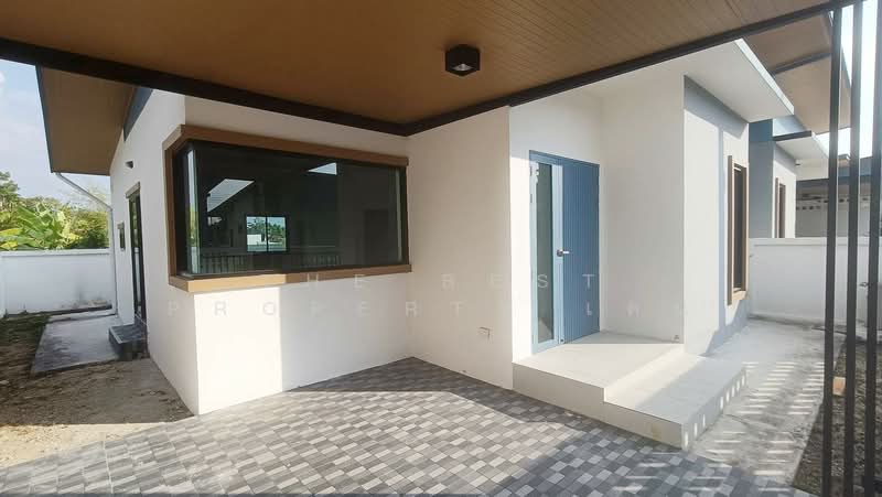 นพดาวิลเลท ชลบุรี, Chon Buri (Pattaya), Map Phai, Ban Bung, Chon Buri (Pattaya), 2 Bedrooms, 150 sqm, Semi-Detached House (Twin House) For Sale, by The Best Property เคน, 500316100 - DDproperty.com