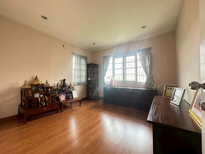 Chonlada Bangbuathong, Nonthaburi, Bang Kruai - Sai Noi Road, Bang Bua Thong, Nonthaburi, 4 Bedrooms, 300 sqm, Single Detached House For Sale, by Passakorn Butbunpan, 500316137 - DDproperty.com