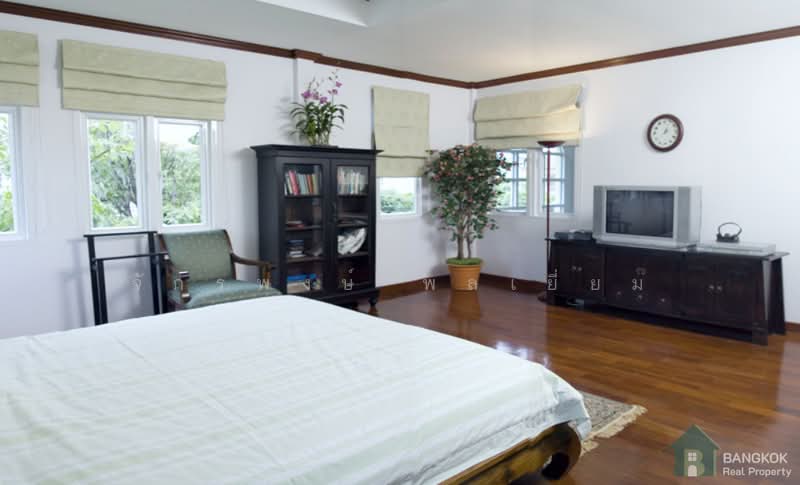 Baan Ladprao Yothin Phattana 11, Bangkok, Soi Baan Ladprao, Khlong Chan, Bang Kapi, Bangkok, 3 Bedrooms, 400 sqm, Single Detached House For Sale, by Chakkrapong Ponyeam, 500316146 - DDproperty.com