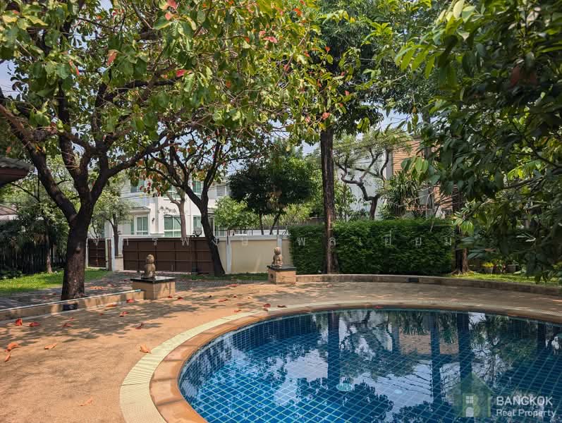 Baan Ladprao Yothin Phattana 11, Bangkok, Soi Baan Ladprao, Khlong Chan, Bang Kapi, Bangkok, 3 Bedrooms, 400 sqm, Single Detached House For Sale, by Chakkrapong Ponyeam, 500316146 - DDproperty.com