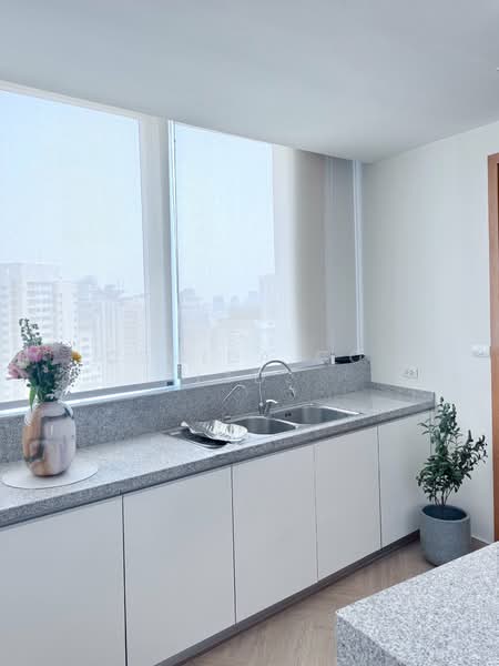 Millennium Residence : มิลเลนเนียม เรสซิเดนซ์, กรุงเทพ, ซอยสุขุมวิท 20 ถนนสุขุมวิท แขวงคลองเตยเหนือ เขตวัฒนา กรุงเทพมหานคร, คลองเตย, กรุงเทพ, 146 ตร.ม., คอนโด ขาย, โดย Yoshida Co., Ltd., 500316155 - DDproperty.com