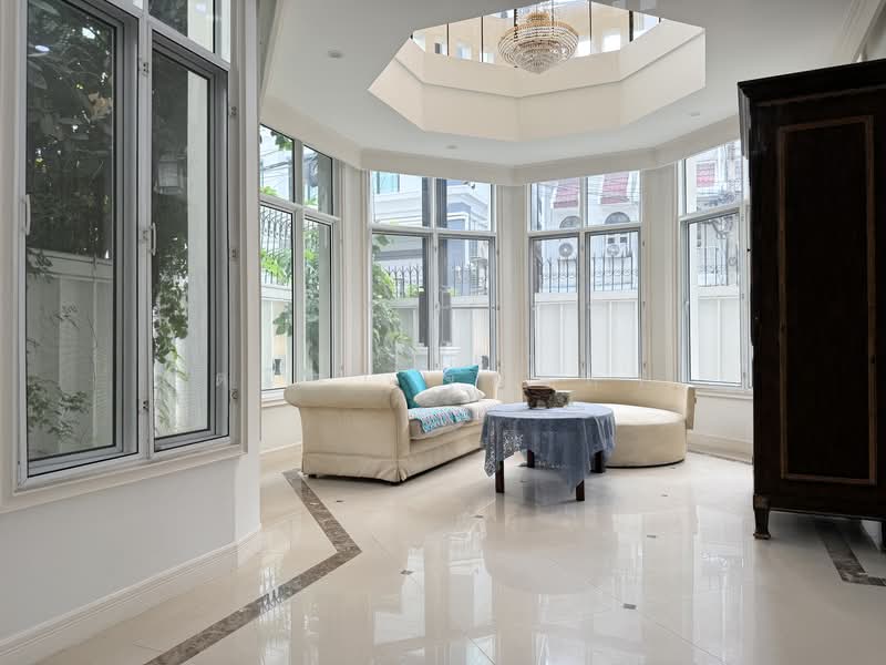 Silom, Bangkok, สีลม, Silom, Bang Rak, Bangkok, 4 Bedrooms, 400 sqm, Single Detached House For Rent, by ดนิตา จุมพลา, 500316163 - DDproperty.com