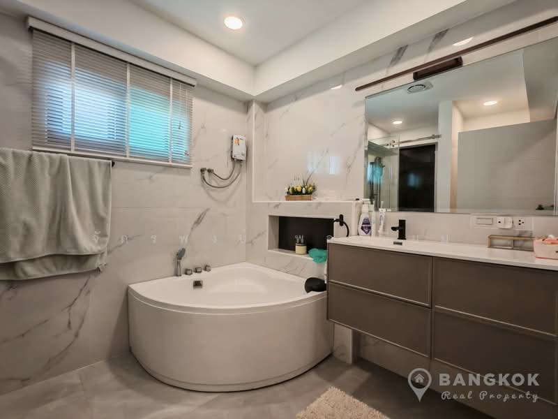 รามอินทรา 34, Bangkok, Tha Rang, Bang Khen, Bangkok, 4 Bedrooms, 320 sqm, Single Detached House For Sale, by Chakkrapong Ponyeam, 500316175 - DDproperty.com