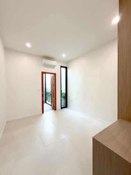 8S0241 Pool villa for sale 10,900,000 baht 3 bedroom 3 bathroom at chalong, Phuket, Chalong, Muang Phuket, Phuket, 3 Bedrooms, 220 sqm, Villa For Sale, by PK LIFE Property, 500316177 - DDproperty.com
