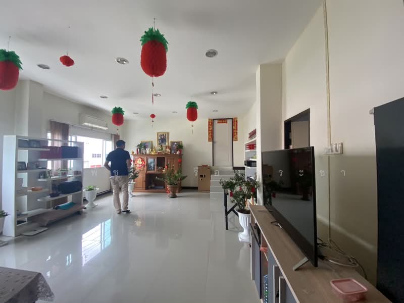 โรงงานปทุม มี รง.4 และ BOI, Pathum Thani, Thai Ko, Sam Khok, Pathum Thani, , 2,500 sqm, Warehouse/Factory For Sale, by Natthaphat Ruangpracha, 500316184 - DDproperty.com