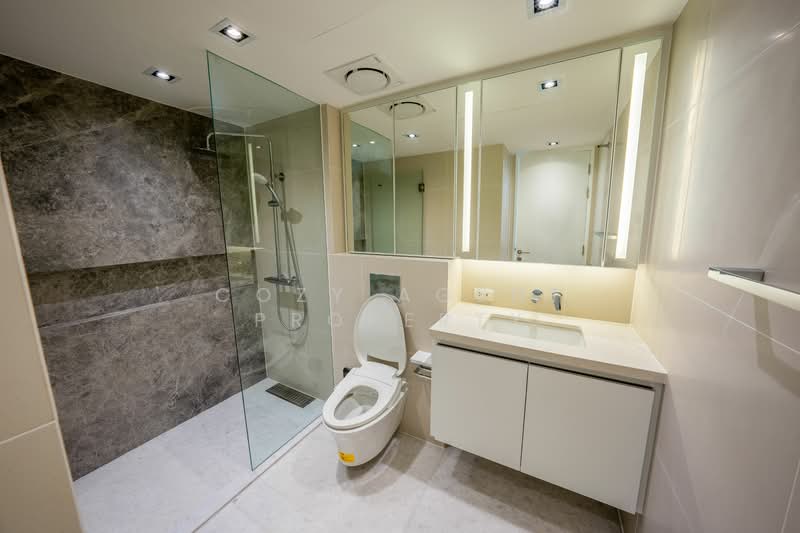 The Boulevard Ekkamai, Bangkok, 98 Soi Prasertdee, Khlong Tan Nua, Watthana, Bangkok, 4 Bedrooms, 500 sqm, Single Detached House For Sale, by Cozy Agent Property, 500316189 - DDproperty.com