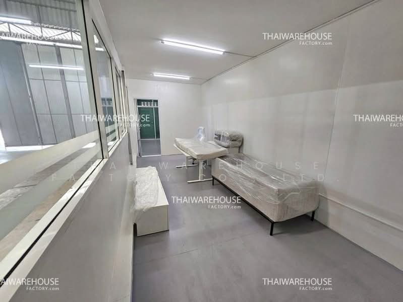 Warehouse for Rent 550 sqm Lat Krabang Main Road Frontage, Bangkok, Lam Pla Tiew, Lat Krabang, Bangkok, , 550 sqm, Warehouse/Factory For Rent, by THAI WAREHOUSE FACTORY CO., LTD., 500316196 - DDproperty.com